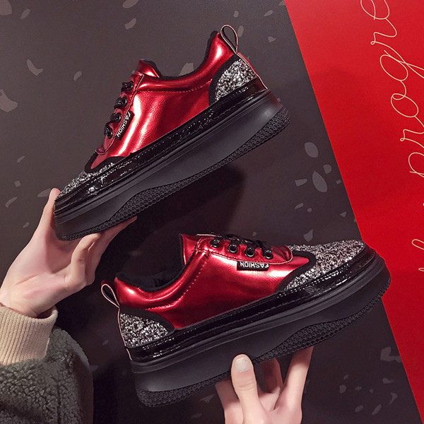 Stílusos női fényes tornacipő három színben