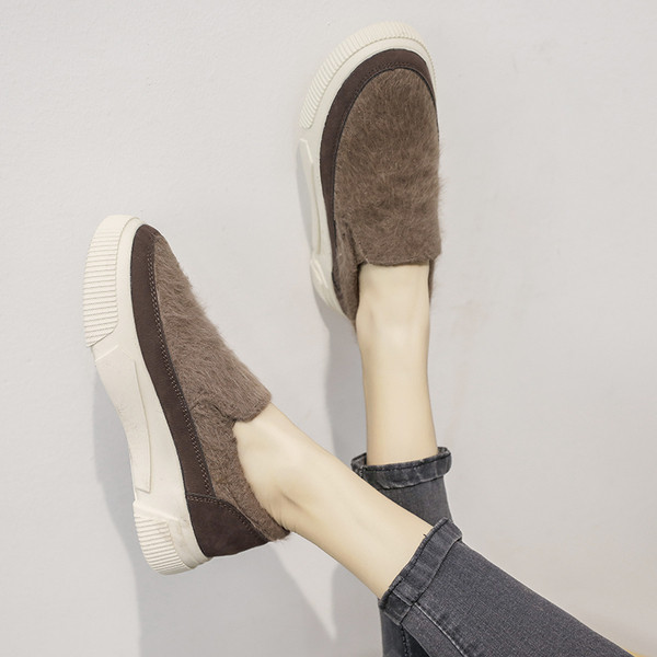 Modern női cipők két színben - barna és fekete