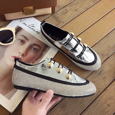 Modern női tornacipő három színben, dekorgyöngyökkel