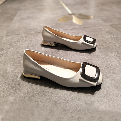 Modern női alkalmi cipő több színben, csattal