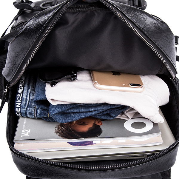 Öko bőrből készült modern férfi hátizsák fekete színben