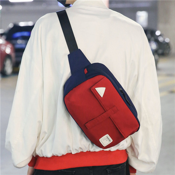 Praktikus férfi táska két színben