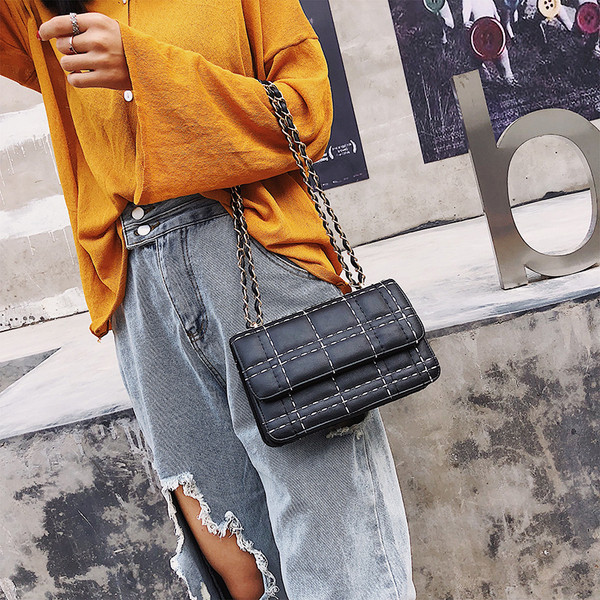 Öko bőrből készült modern női táska négy színben