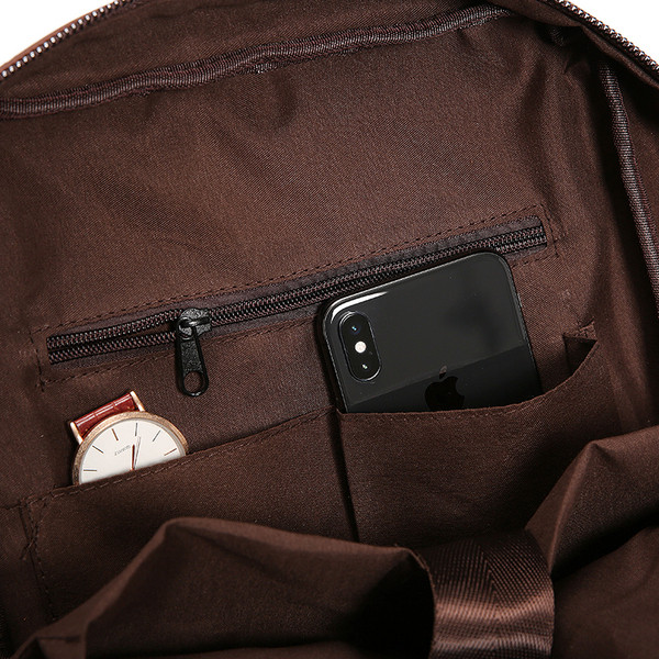 Modern férfi hátizsák eko bőrből, barna színben