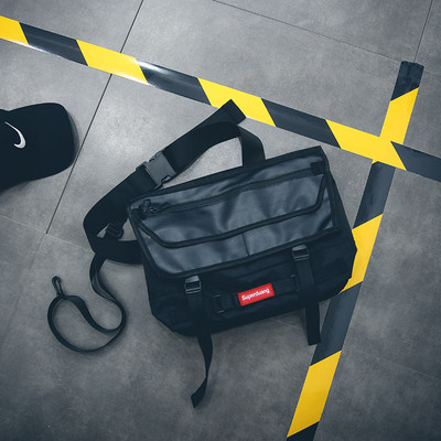 Modern férfi táska több színben