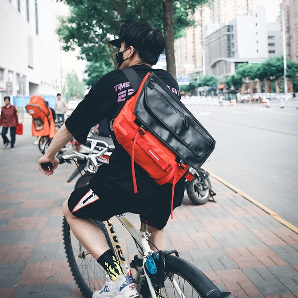 Modern férfi táska több színben