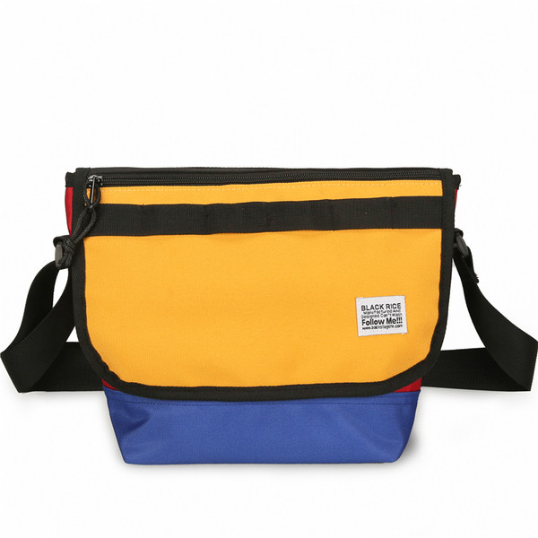 Férfi mindennapi táska két színben, állítható fogantyúval