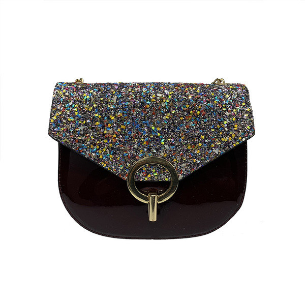 Stílusos női táska fém rögzítéssel barna és fekete színben