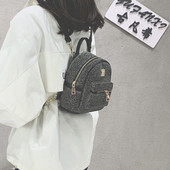 Modern női hátizsák több színben, fém díszítéssel