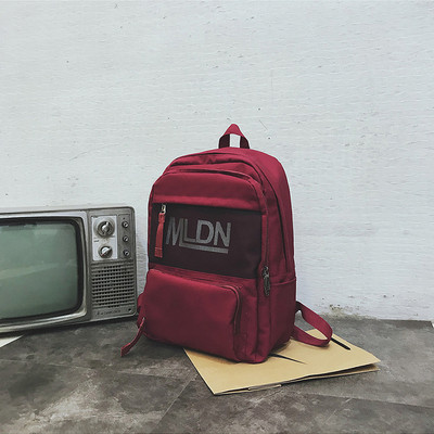 Ανδρικό καθημερινό σακίδιο με  επιγραφή