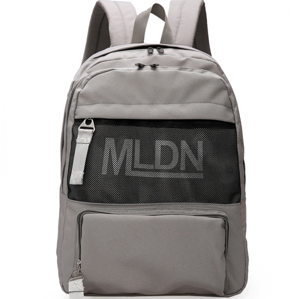 Ανδρικό καθημερινό σακίδιο με  επιγραφή 