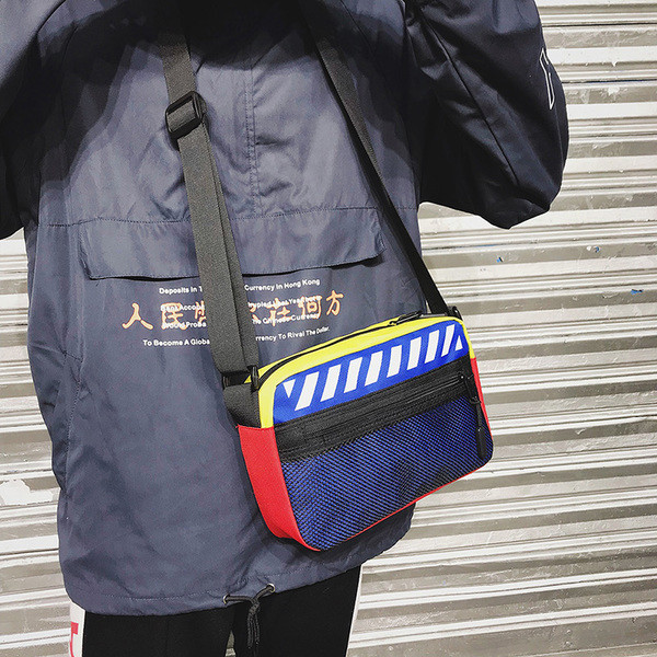 Alkalmi férfi táska elülső zsebbel több színben