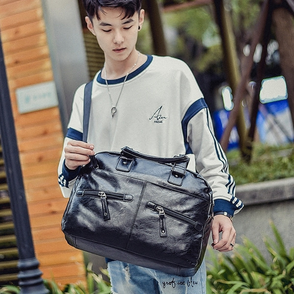 Stílusos férfi táska elülső zsebekkel, két színben