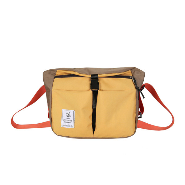 Egyszerű férfi táska hosszú pánttal, négy színben