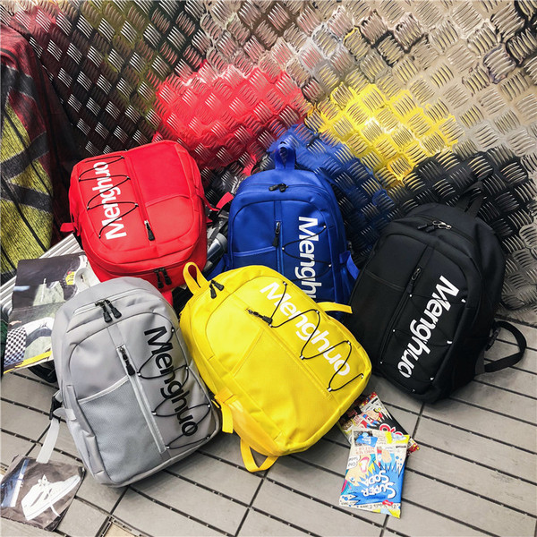 Ανδρικό σακίδιο με  επιγραφή σε τέσσερα χρώματα