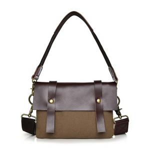 Modern férfi kistáska három színben