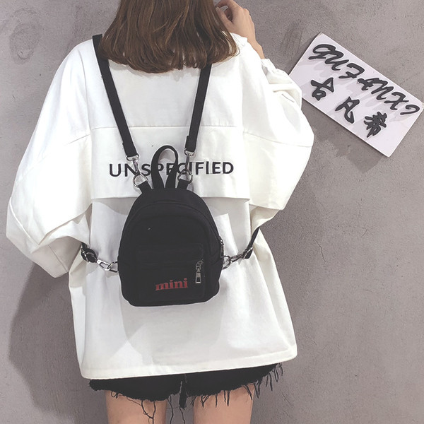 Rucsac zilnic de damă cu inscripție alb-negru