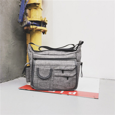 Praktikus férfi táska több zsebbel, három színben