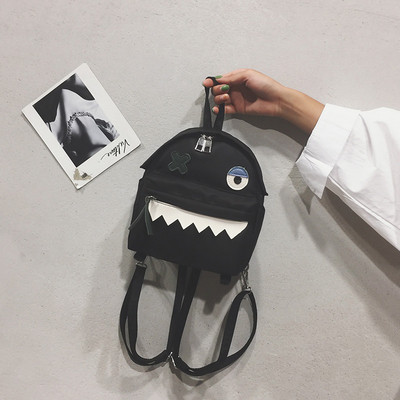 Hétköznapi női hátizsák 3D dekorációval több színben