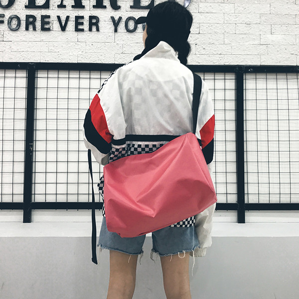 Sport és hétköznapi férfi táska többféle színben