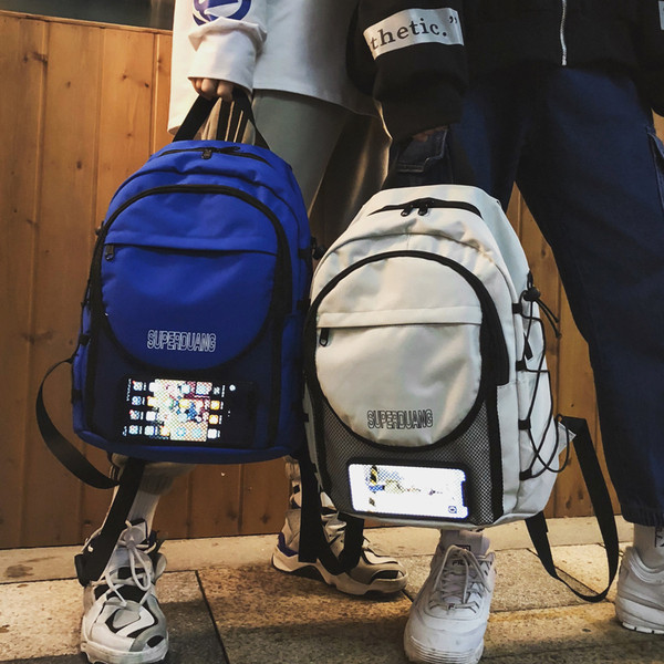 Férfi hátizsák hálós elemmel és cipzárral több színben