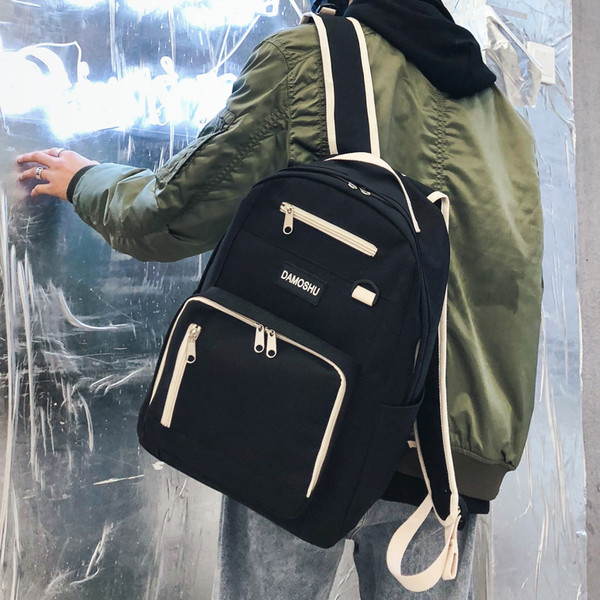 Napi hátizsák férfiaknak és nőknek négy színben