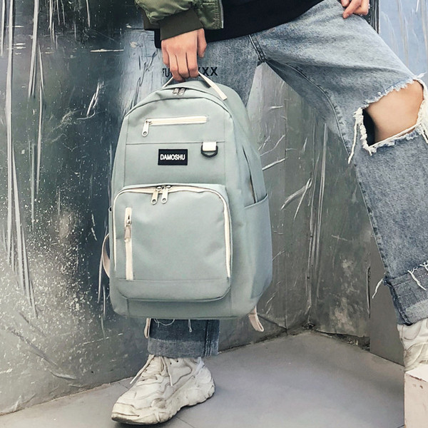 Napi hátizsák férfiaknak és nőknek négy színben