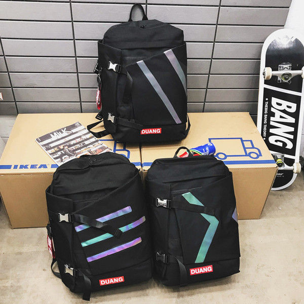 Férfi sport hátizsák fekete színben - többféle modell