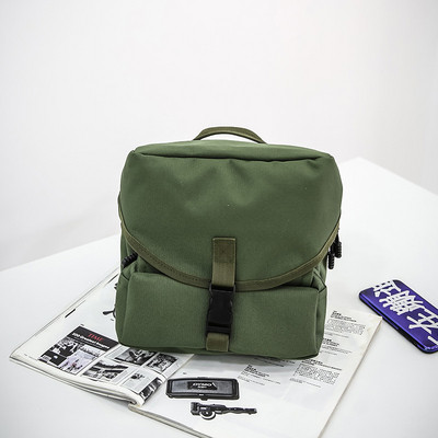 Praktikus férfi táska két színben