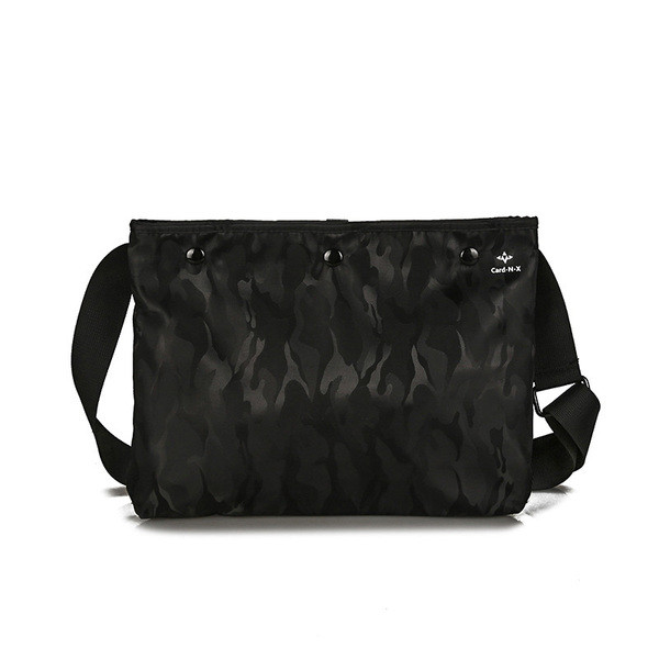 Modern férfi terepszínű táska két színben