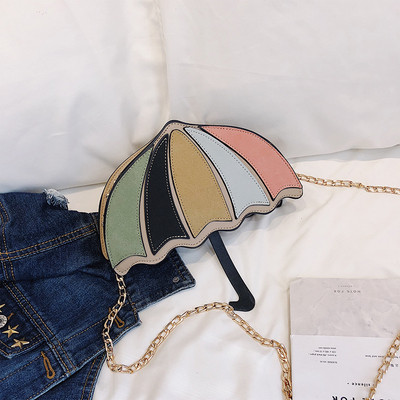 HIT Női kistáska fém lánccal