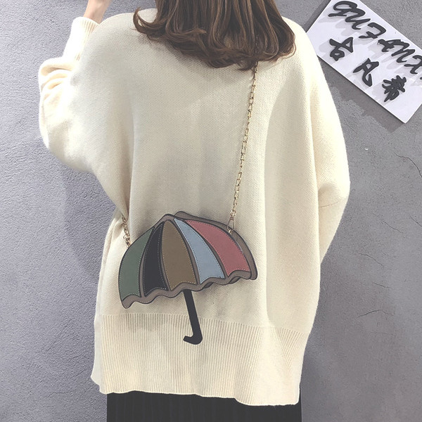 HIT Női kistáska fém lánccal