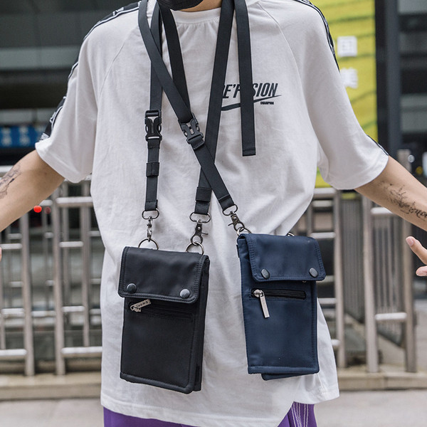 Egyszerű férfi kistáska két színben