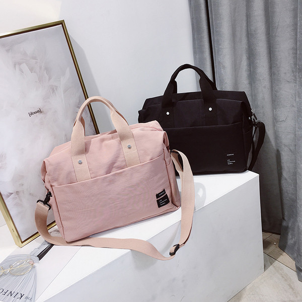 Modern táska férfiaknak és nőknek, többféle színben