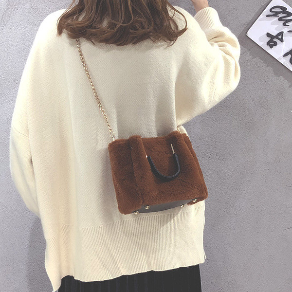 Női tollkabát több színben