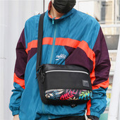 Aktuális férfi táska fekete színben virágos motívumokkal