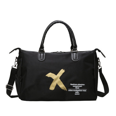 Modern táska fekete rátéttel, férfiaknak és nőknek egyaránt