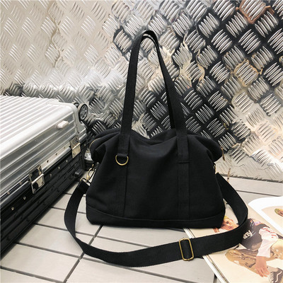 Tiszta férfi táska négy színben