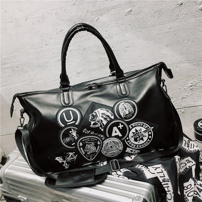 Alkalmi férfi táska fekete rátéttel