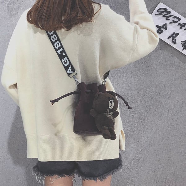 Modern női táska kiegészítővel több színben