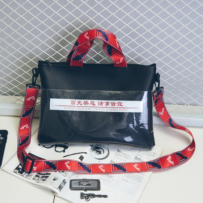 Alkalmi férfi táska átlátszó zsebbel és színes pánttal