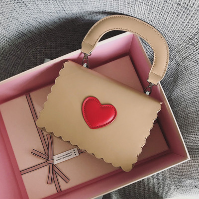 Μοντέρνα  γυναικεία τσάντα με πολλά χρώματα