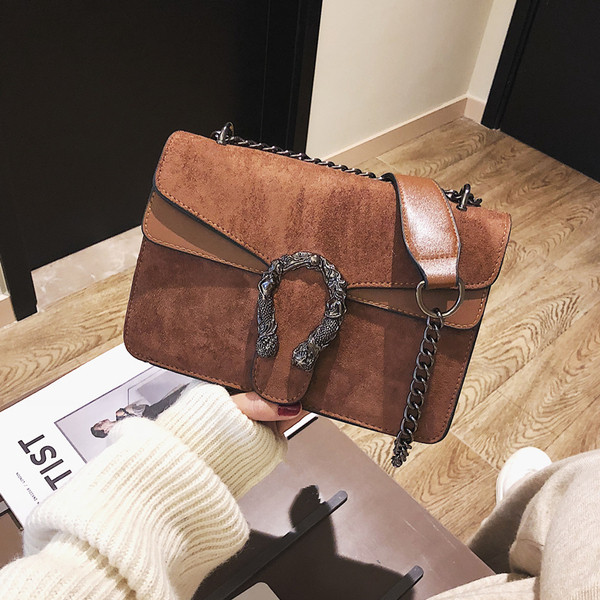 Elegáns női bársonytáska négy színben