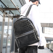 Férfi öko bőr hátizsák zsebbel fekete színben