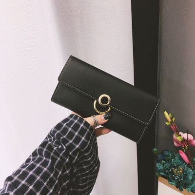 Γυναικείο  μοντέρνο πορτοφόλι με μεταλλική στερέωση