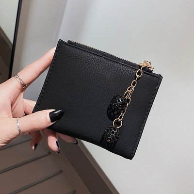 Γυναικείο μίνι χαρτοφυλάκιο με αξεσουάρ σε διάφορα χρώματα