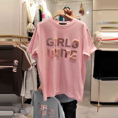 Aktuális női póló O-nyakkal, rózsaszín és fehér színben