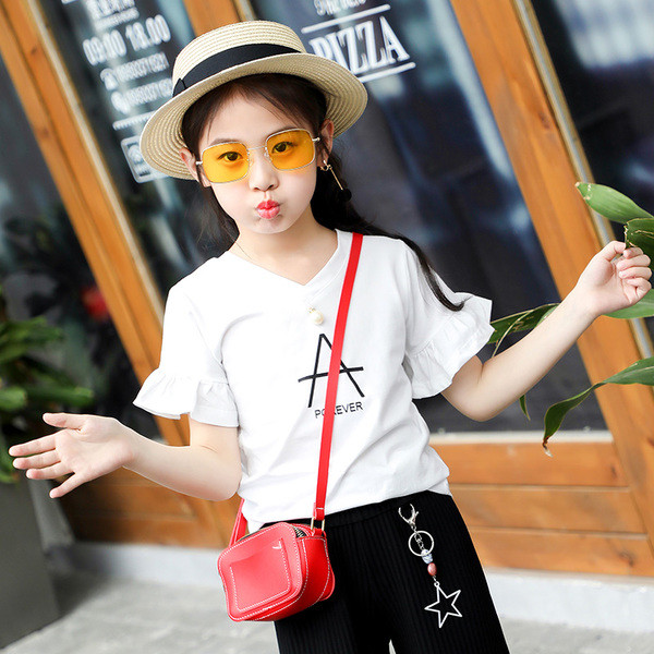 Alkalmi gyerekblúz fehér színben, felirattal