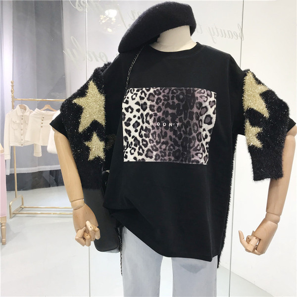 Modern női póló széles modell több színben mintával