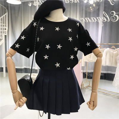 Stílusos női póló fehér, szürke és fekete színekben